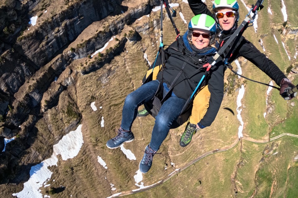 Ein Frühlingsflug ins Glück – mit Sabina & Ueli