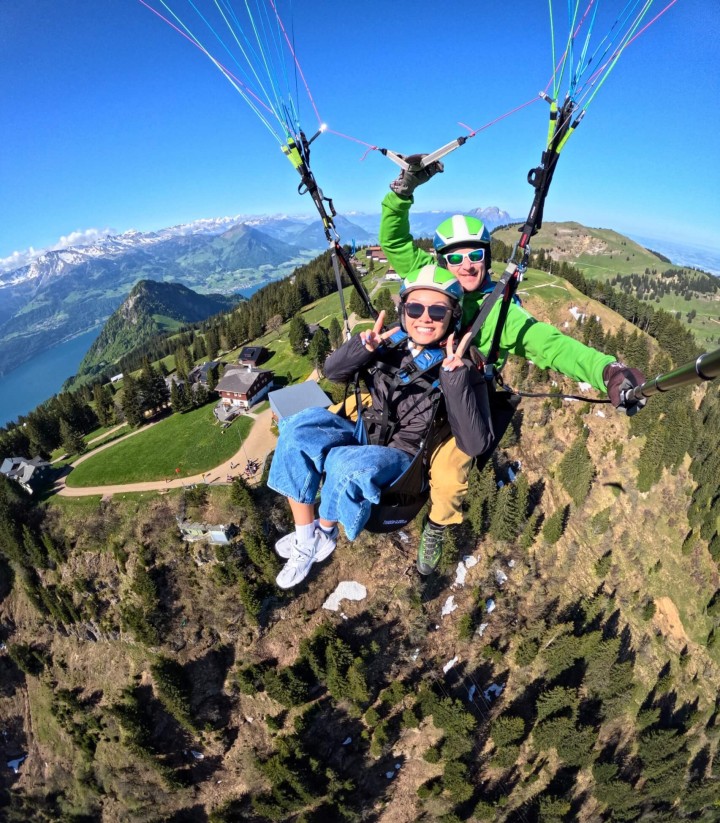 Frische Bise, warmes Lachen – Frühlingsflug ab Rigi Scheidegg mit Lee