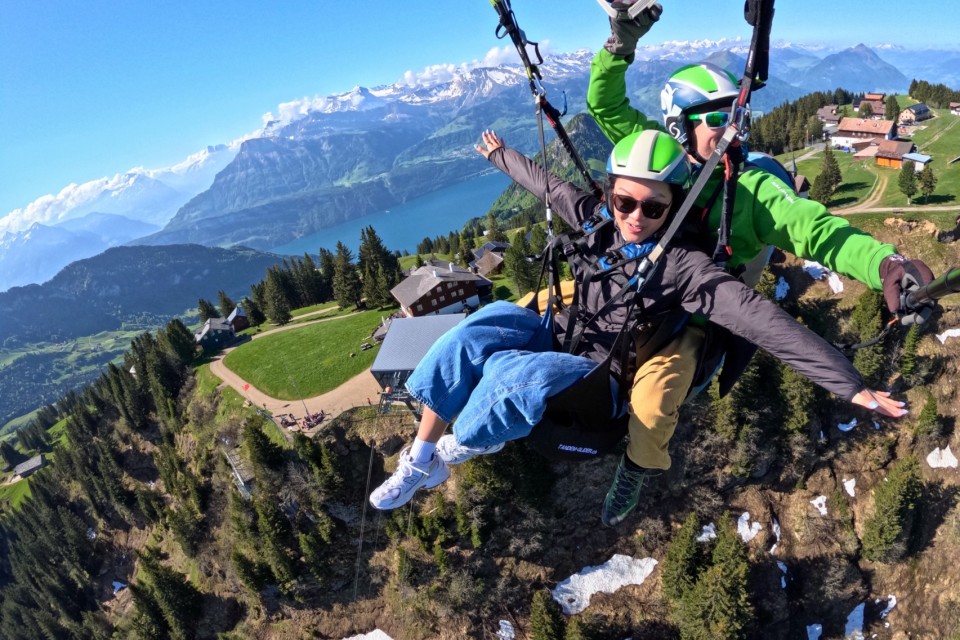 Frische Bise, warmes Lachen – Frühlingsflug ab Rigi Scheidegg mit Lee