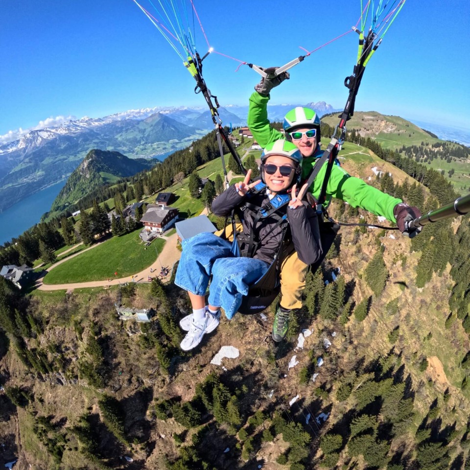 Frische Bise, warmes Lachen – Frühlingsflug ab Rigi Scheidegg mit Lee