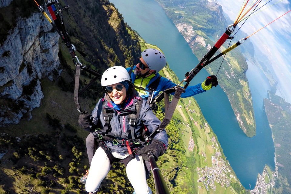 Tandemflug vom Fronalpstock – über den Urnersee bis nach Brunnen